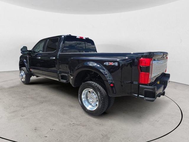 Used 2024 Ford F450 Platinum AWD/4WD image 3