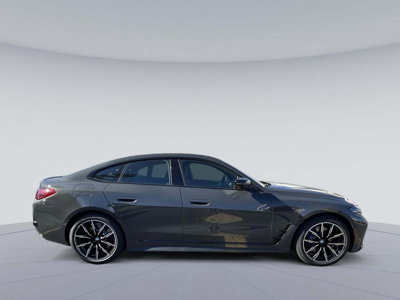 New 2026 BMW 430i xDrive w/ M Sport Package AWD/4WD image 6