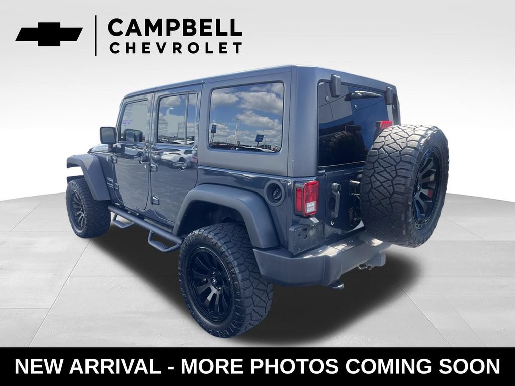 Used 2018 Jeep Wrangler Unlimited Sport w/ Power Convenience Group AWD/4WD image 3