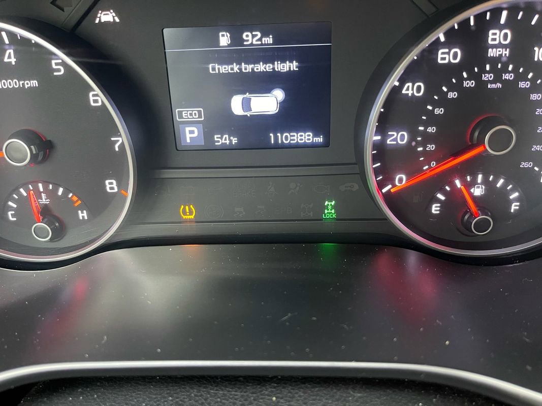 Used 2022 Kia Sportage LX image 15