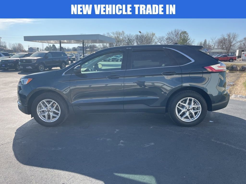 Used 2023 Ford Edge SEL w/ Convenience Package image 7