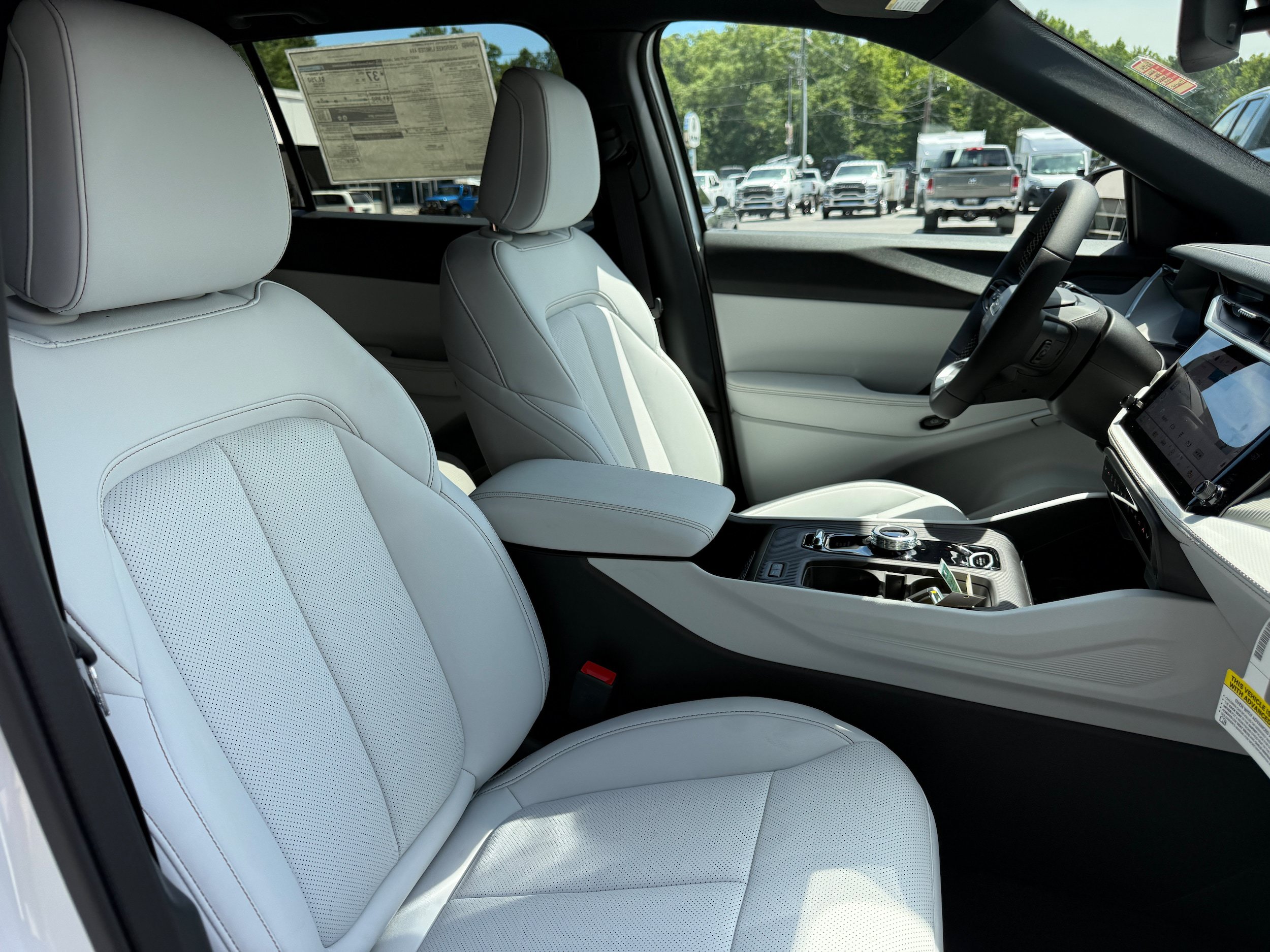 New 2026 Jeep Cherokee Limited AWD/4WD image 14