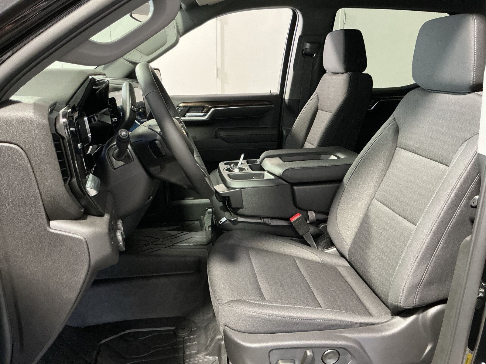 New 2026 Chevrolet Silverado 1500 LT w/ All Star Edition Plus AWD/4WD image 14