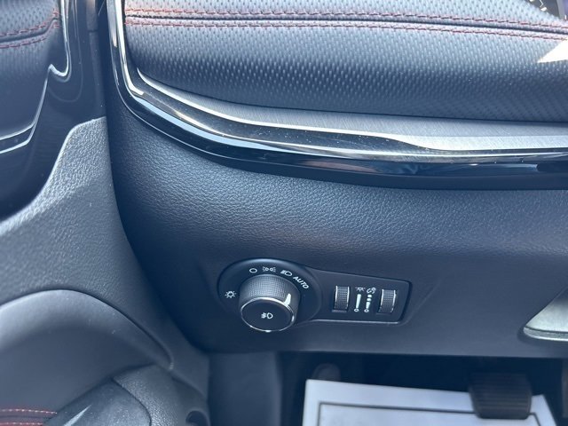 Used 2022 Jeep Compass Trailhawk image 19