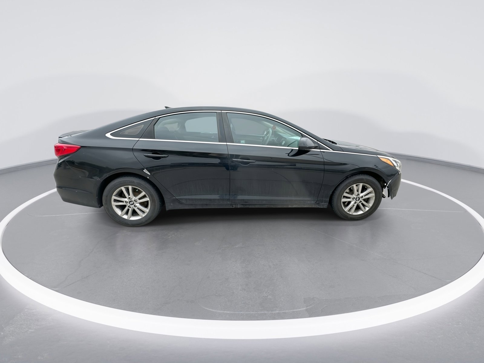 Used 2017 Hyundai Sonata SE image 9