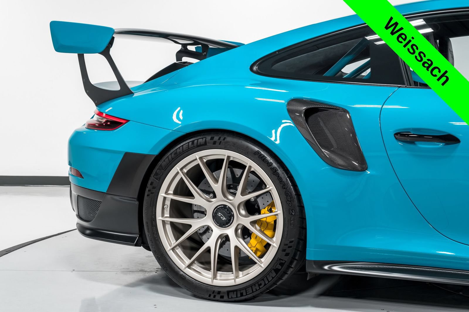 Used 2018 Porsche 911 GT2 RS w/ Weissach Package RWD image 46