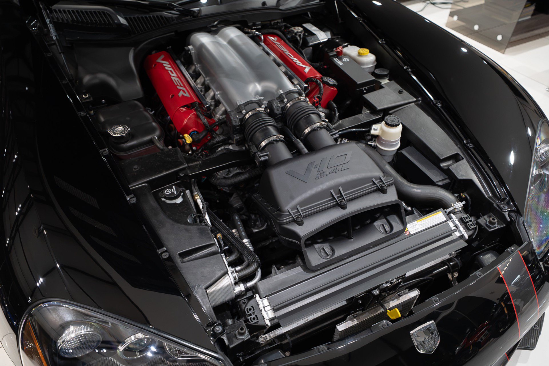 Used 2010 Dodge Viper ACR RWD image 52