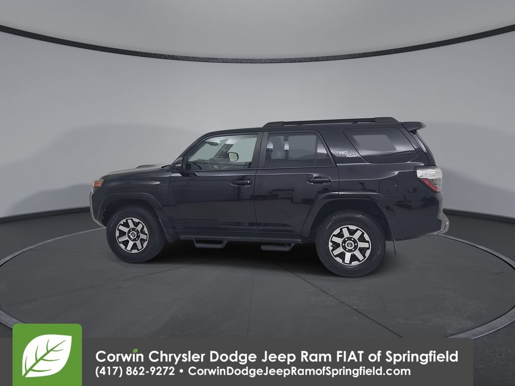Used 2020 Toyota 4Runner TRD Off-Road Premium w/ Moonroof Package AWD/4WD image 9