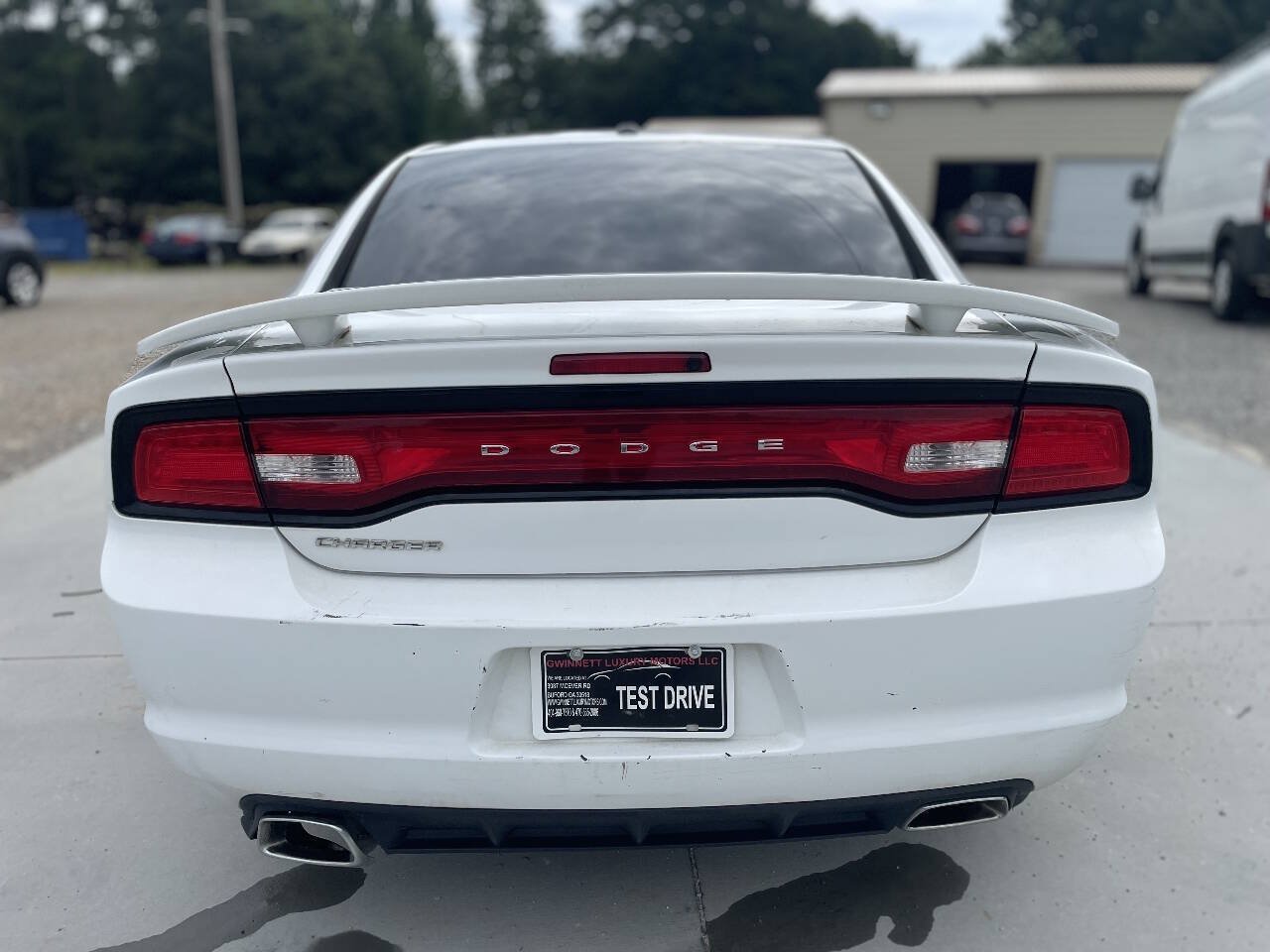 Used 2014 Dodge Charger SXT w/ Blacktop Package RWD image 4