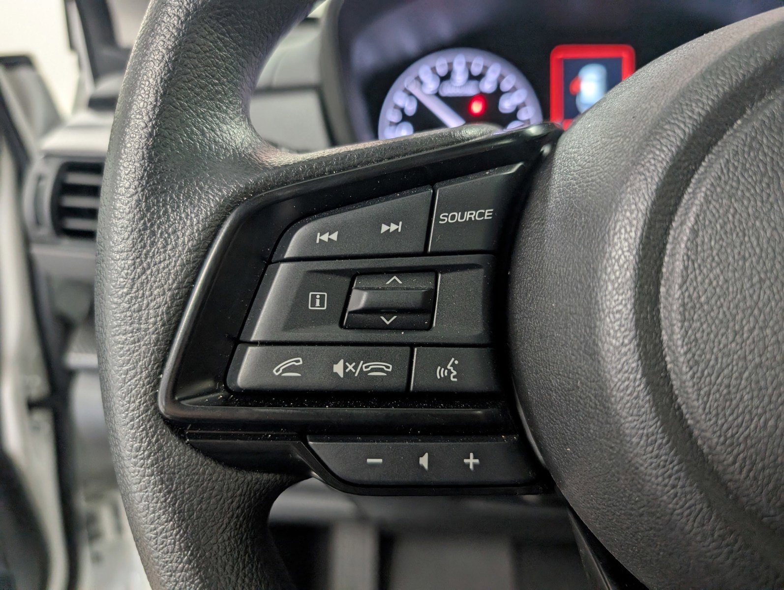 Certified 2025 Subaru Crosstrek 2.0i Premium image 18