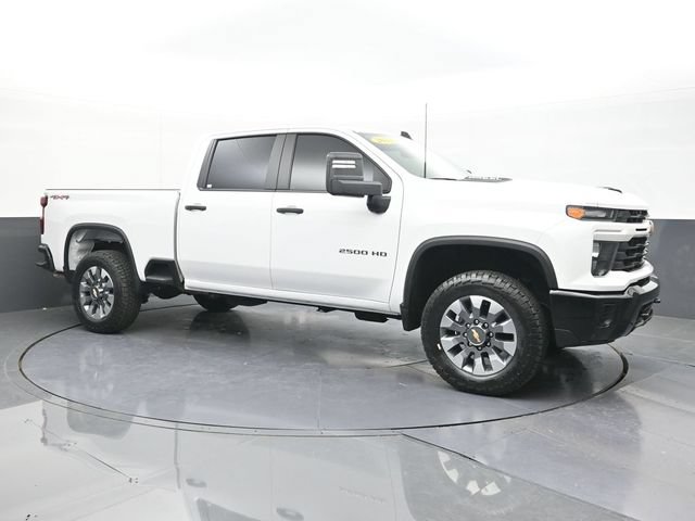 Used 2024 Chevrolet Silverado 2500 Custom w/ Custom Convenience Package AWD/4WD image 18