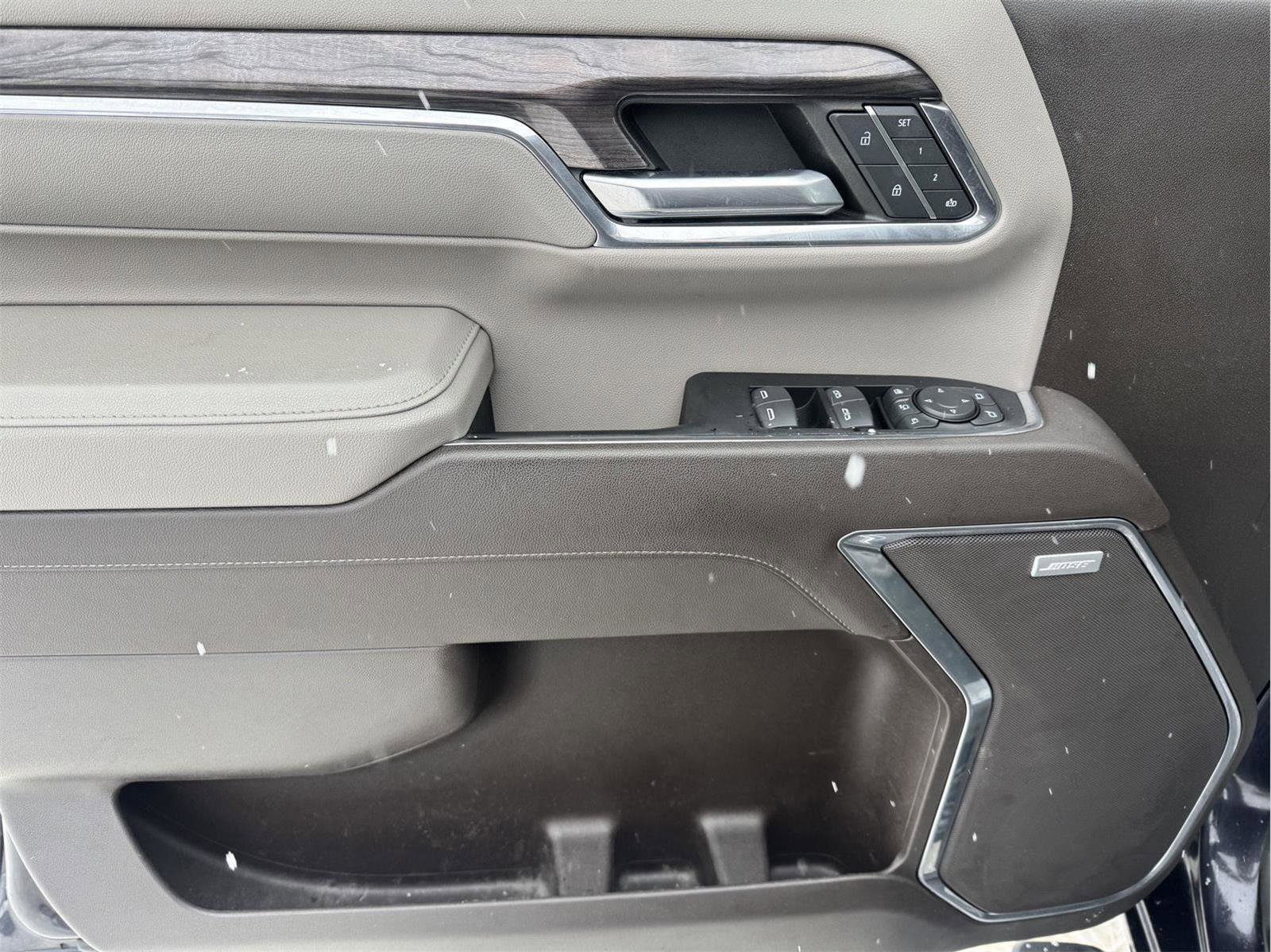 Used 2024 Chevrolet Silverado 3500 LTZ w/ LTZ Convenience Package image 19