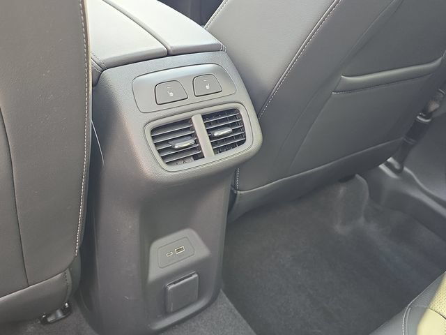 Used 2025 Buick Envision Avenir AWD/4WD image 25
