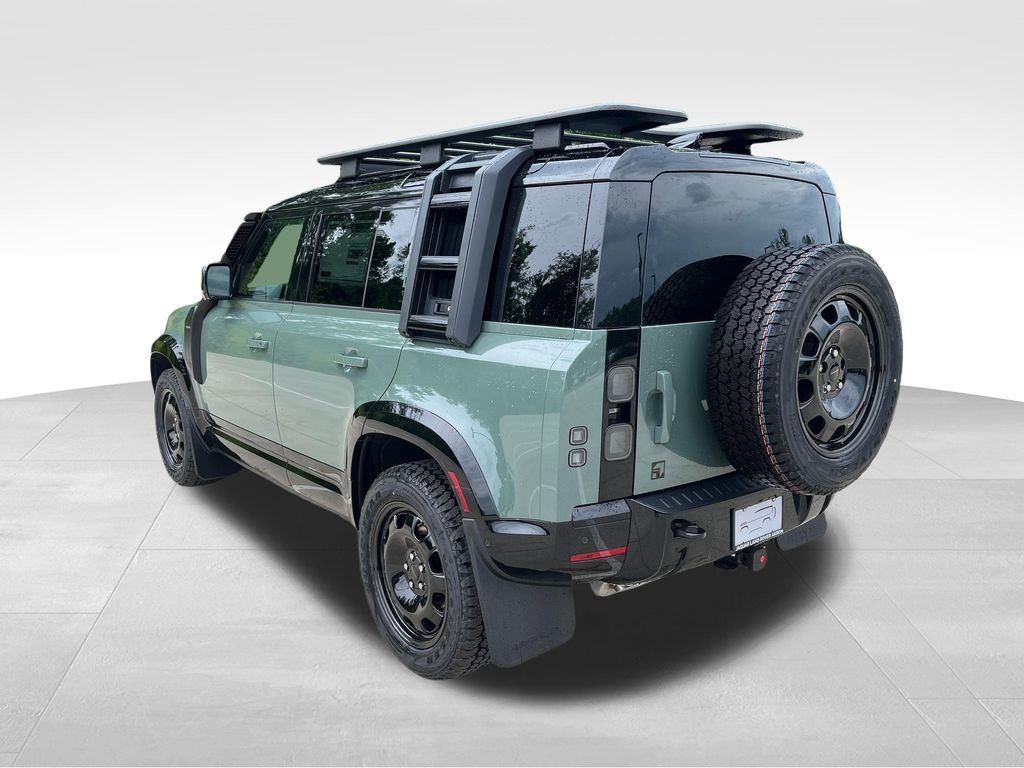 New 2026 Land Rover Defender 110 AWD/4WD image 4