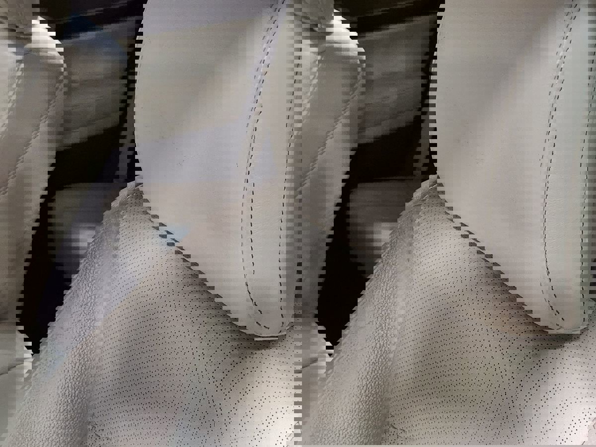 Used 2015 Lexus GX 460 w/ Premium Package image 31