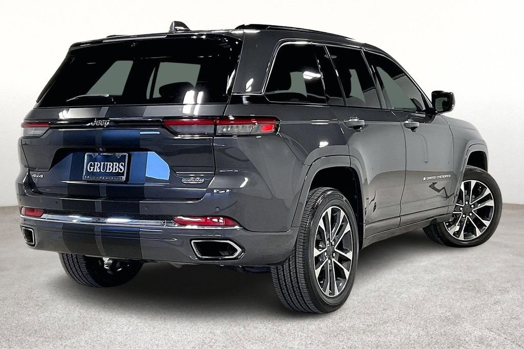 Used 2022 Jeep Grand Cherokee Overland w/ Adv Protech Group III image 2