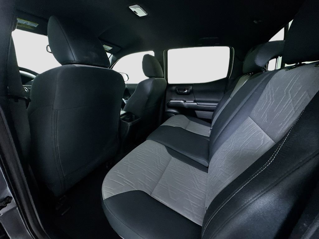 Used 2021 Toyota Tacoma TRD Sport image 19