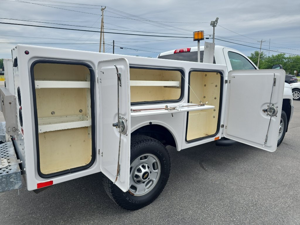 Used 2016 Chevrolet Silverado 2500 W/T AWD/4WD image 11