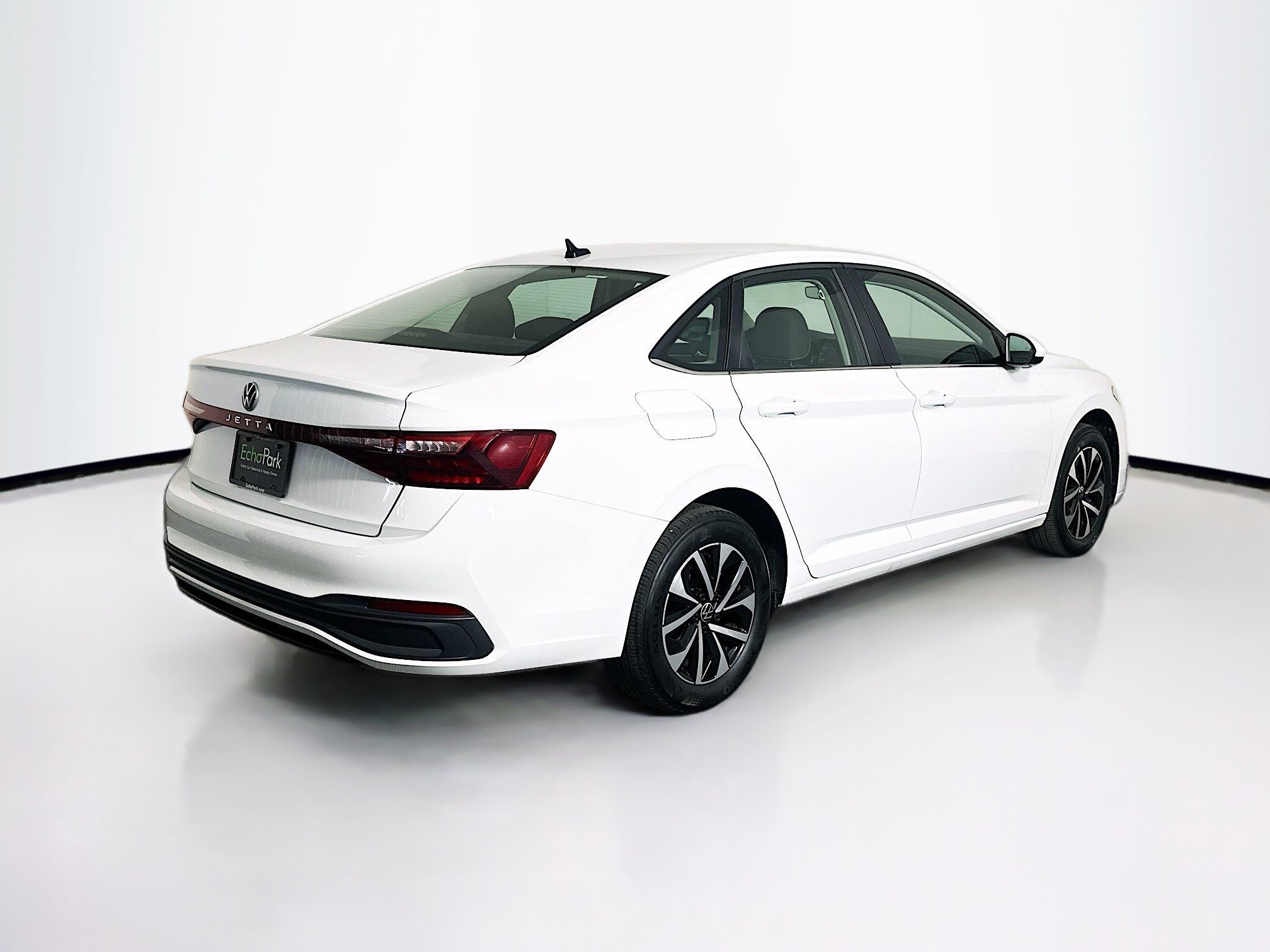 Used 2025 Volkswagen Jetta S FWD image 9