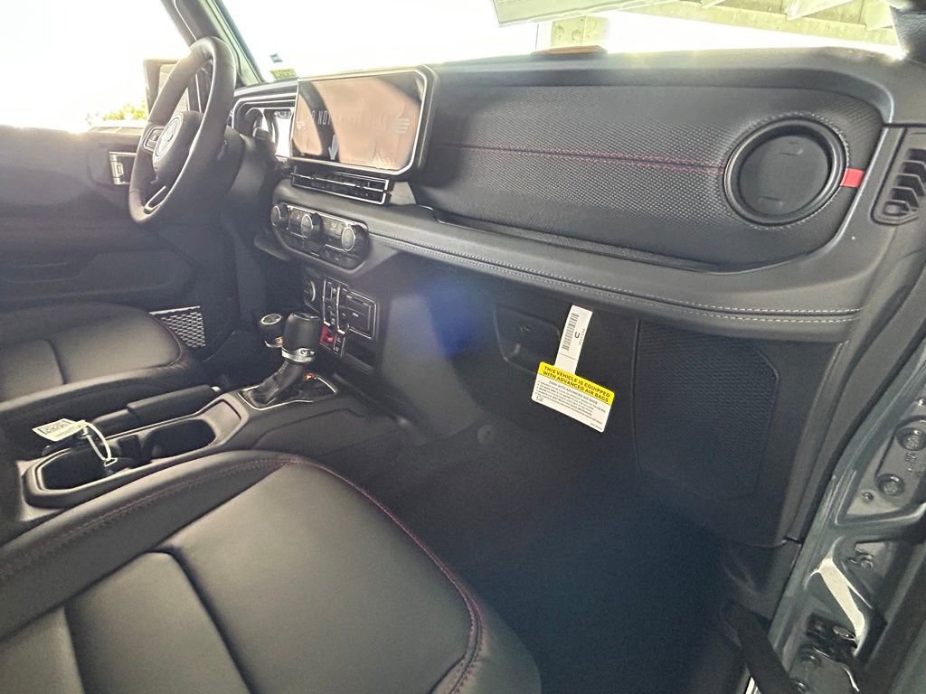 New 2026 Jeep Wrangler Unlimited Rubicon image 30