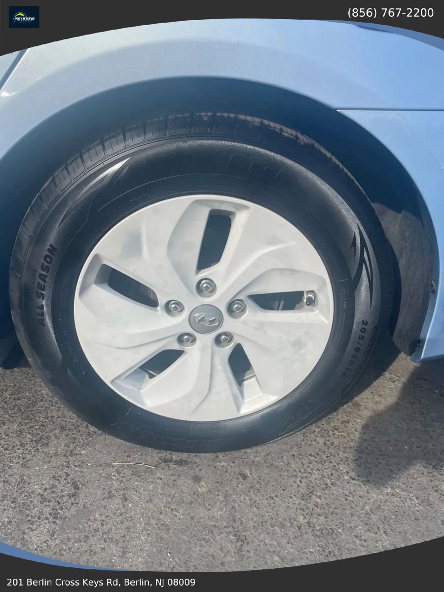 Used 2013 Hyundai Sonata Hybrid FWD image 7