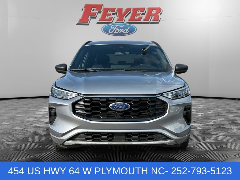 Certified 2023 Ford Escape ST-Line w/ Tech Pack #1 FWD image 8