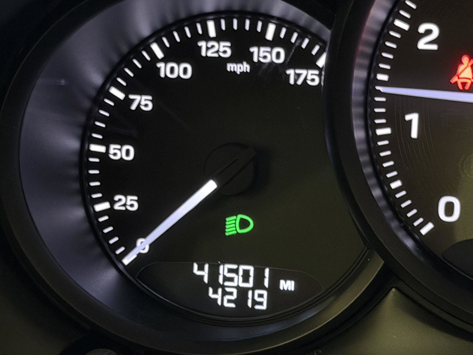 Certified 2023 Porsche Macan S image 22