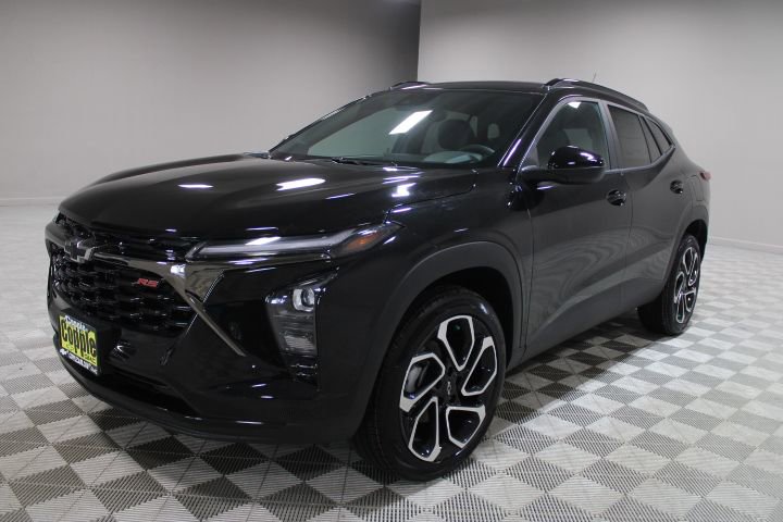 New 2026 Chevrolet Trax RS w/ Sunroof Package FWD image 8