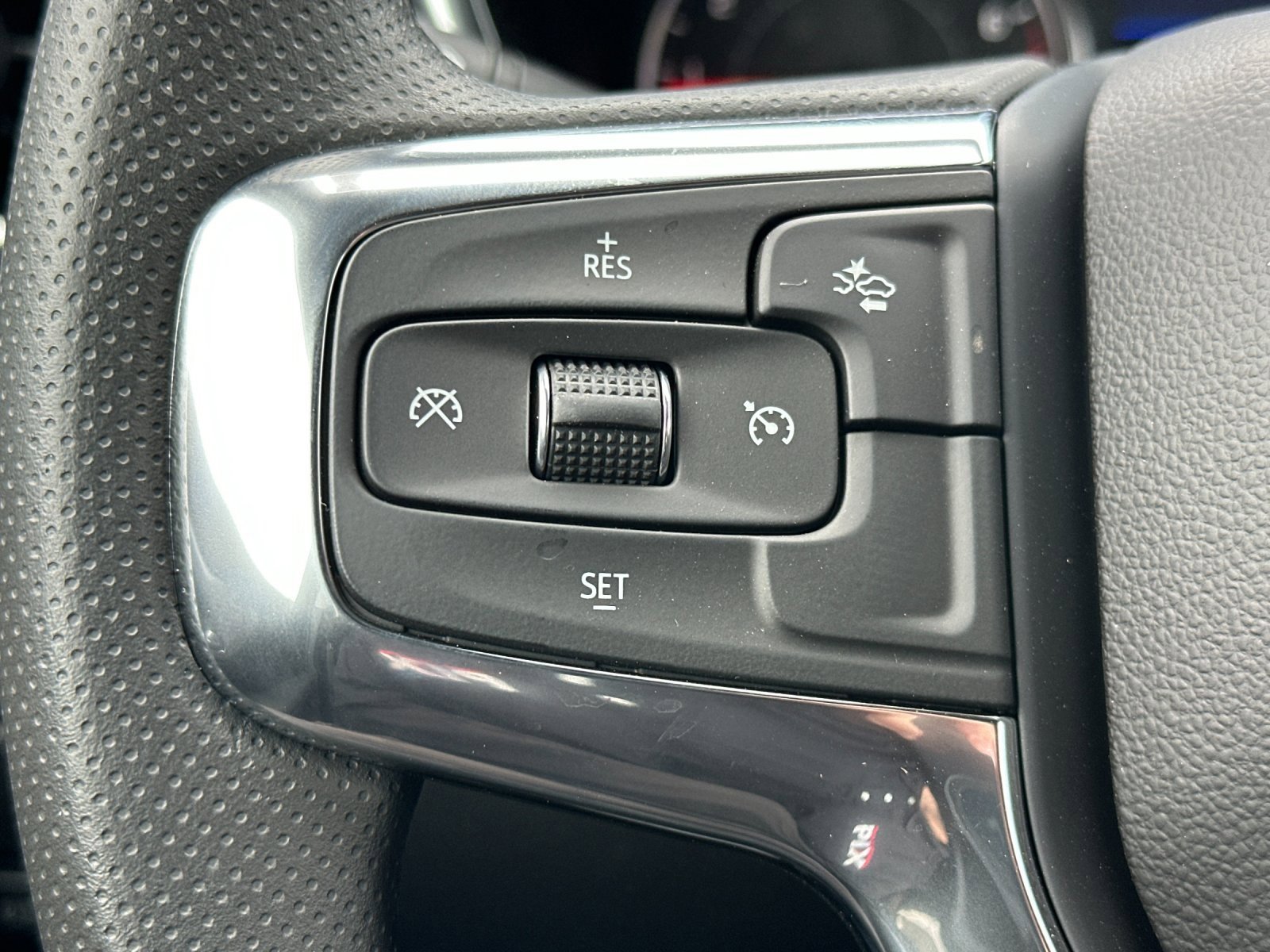 New 2025 Chevrolet Blazer LT w/ Driver Confidence Package image 27