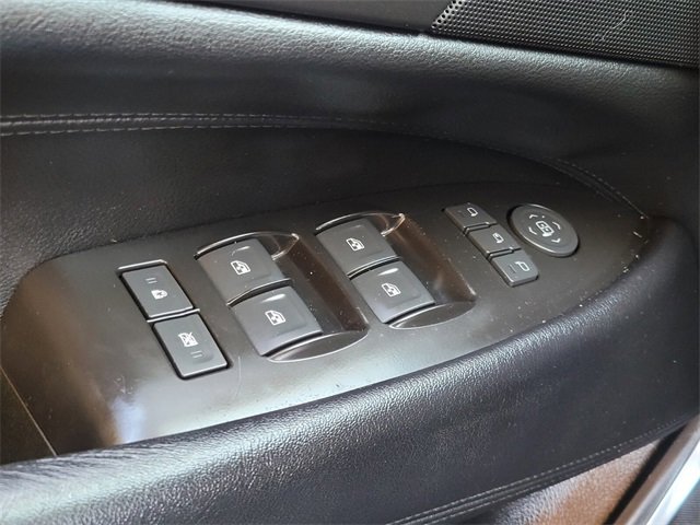 Used 2016 Cadillac Escalade ESV Luxury image 41