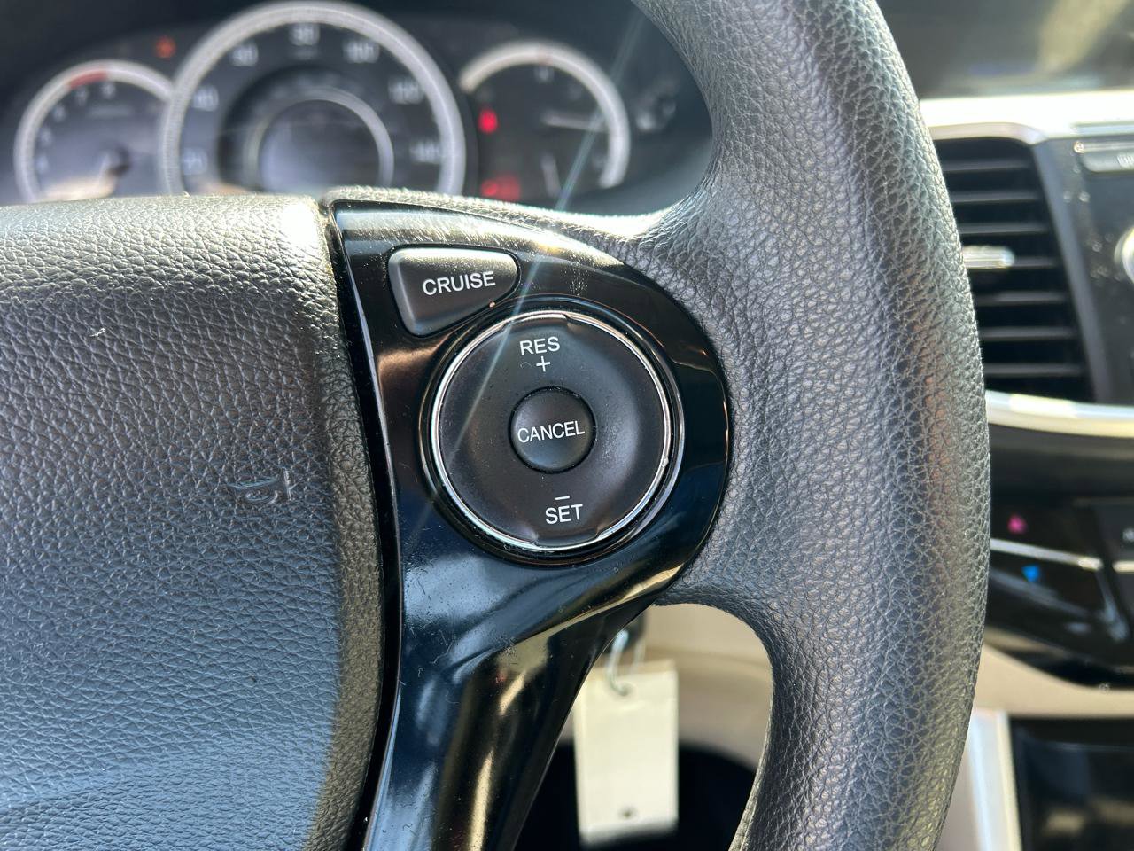 Used 2016 Honda Accord LX image 17