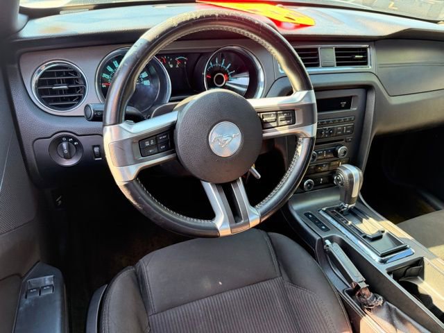 Used 2013 Ford Mustang Coupe image 14