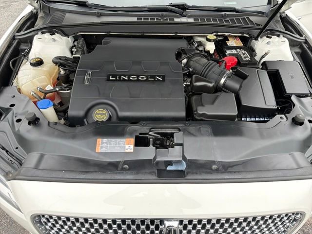 Used 2020 Lincoln Continental AWD w/ Convenience Package image 25