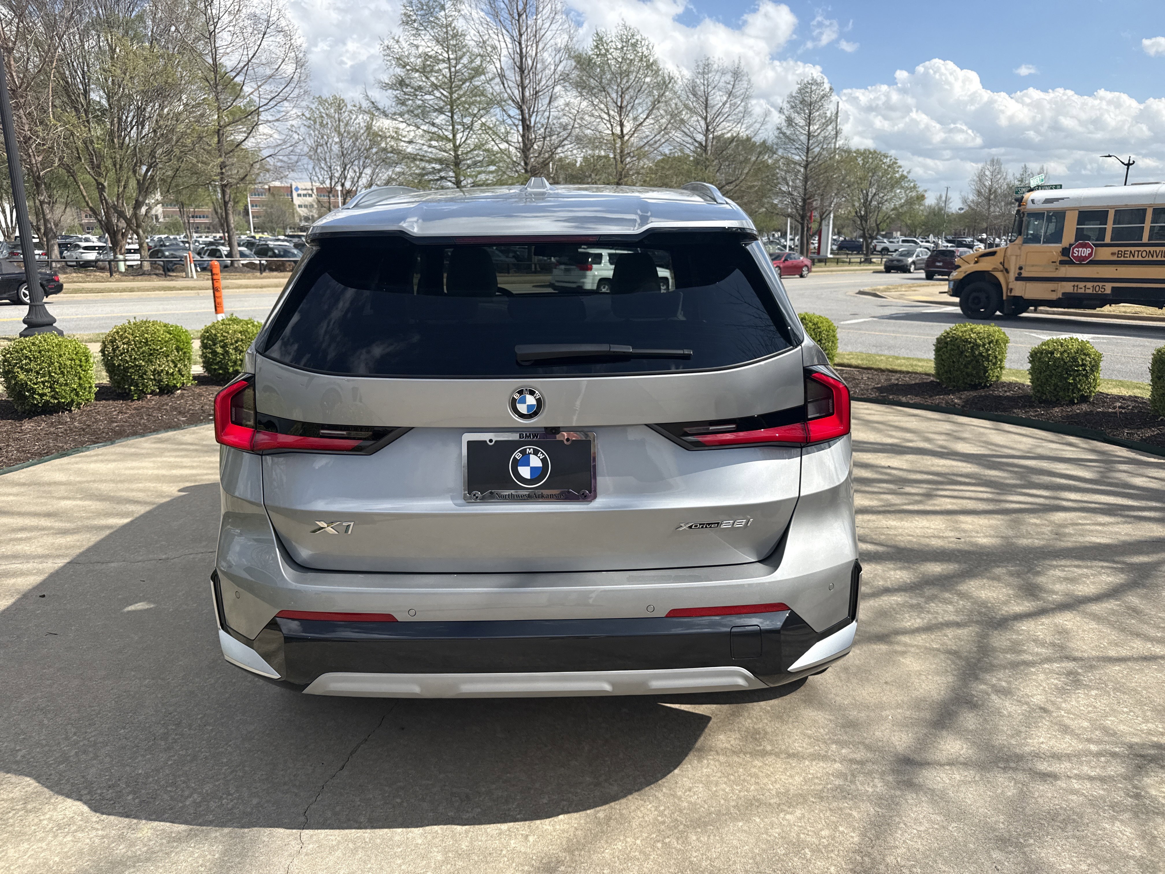 New 2026 BMW X1 xDrive28i w/ Convenience Package AWD/4WD image 4