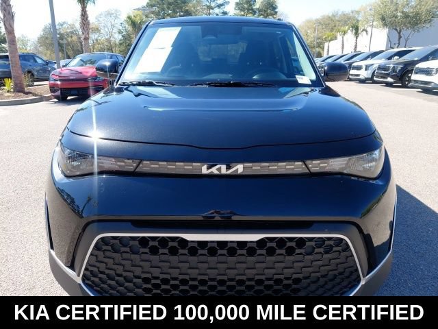 Certified 2025 Kia Soul LX FWD image 2