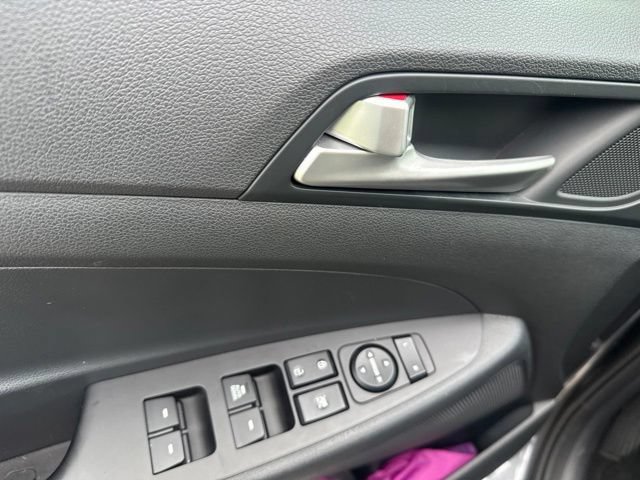 Used 2019 Hyundai Tucson SE FWD image 13