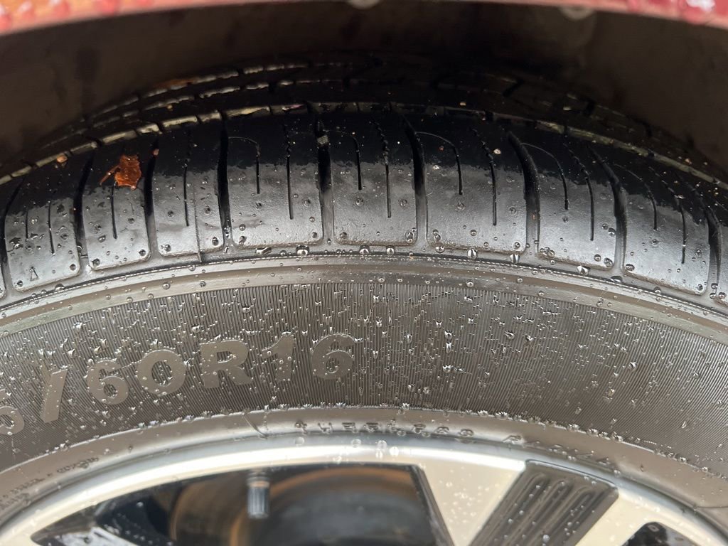 Certified 2024 Nissan Sentra SV image 40