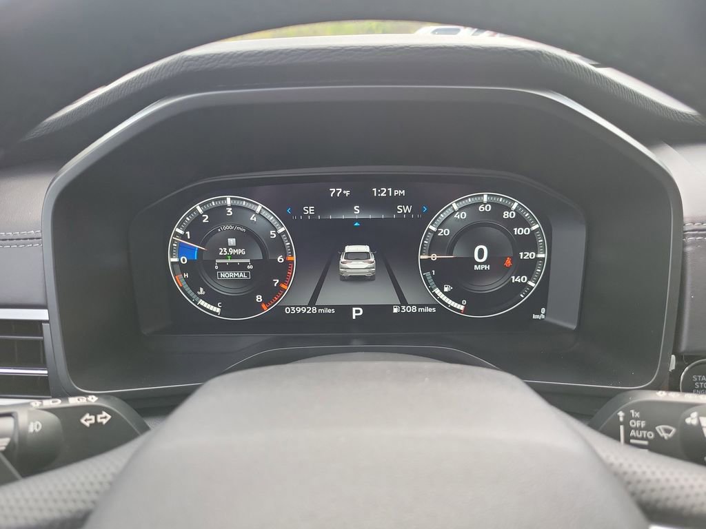 Used 2024 Mitsubishi Outlander SEL image 13