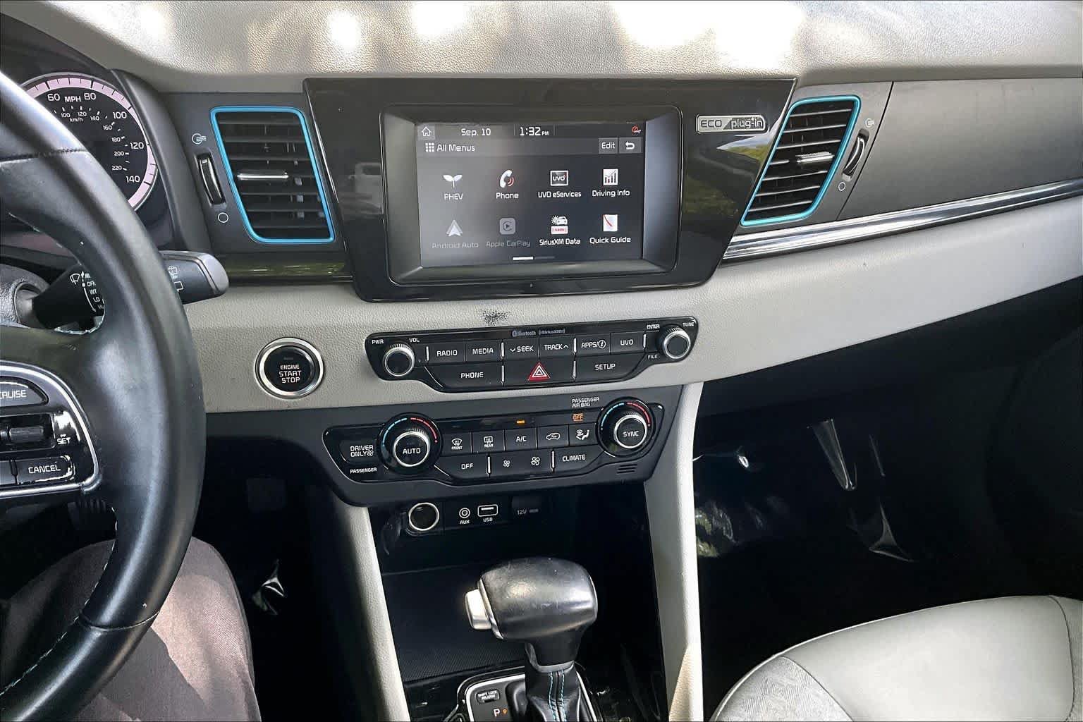 Used 2019 Kia Niro EX FWD image 35