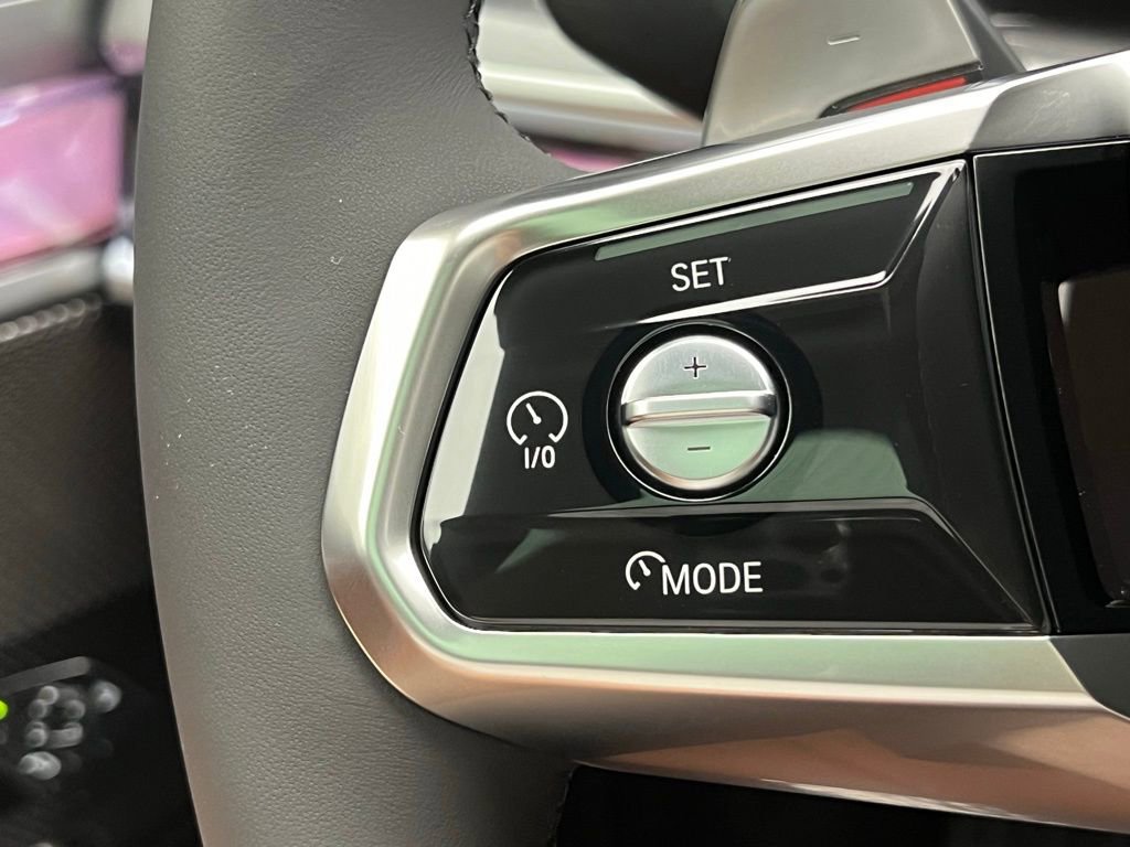 New 2026 BMW 740i w/ Executive Package image 19