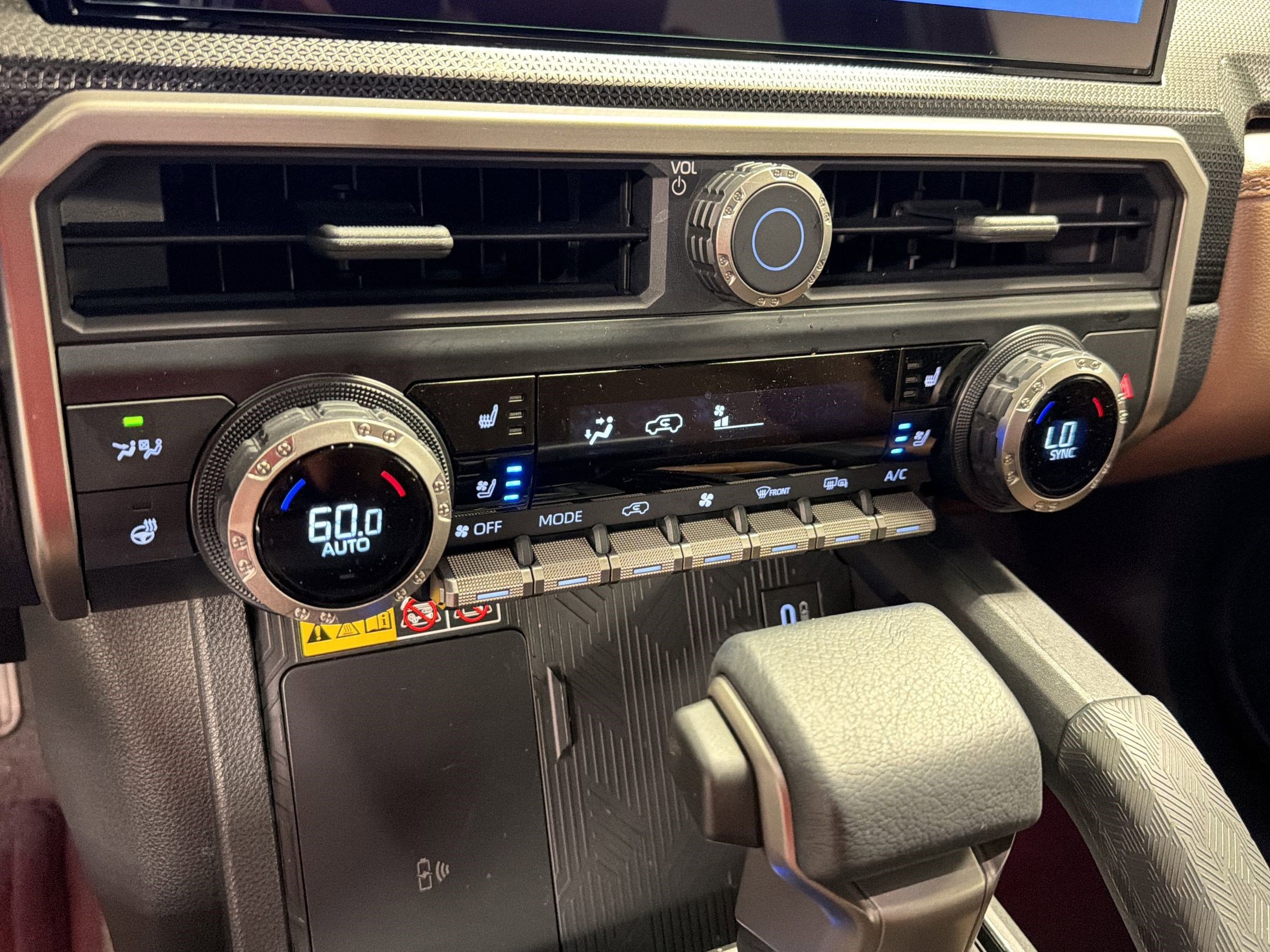 Used 2025 Toyota 4Runner Limited image 26