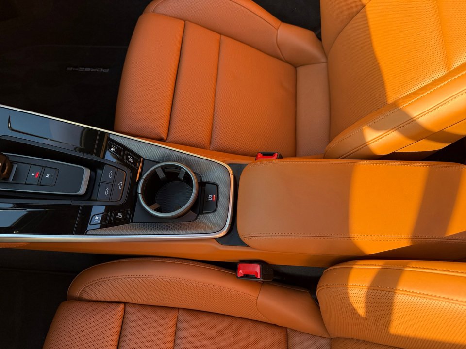 Certified 2025 Porsche 911 Carrera image 18