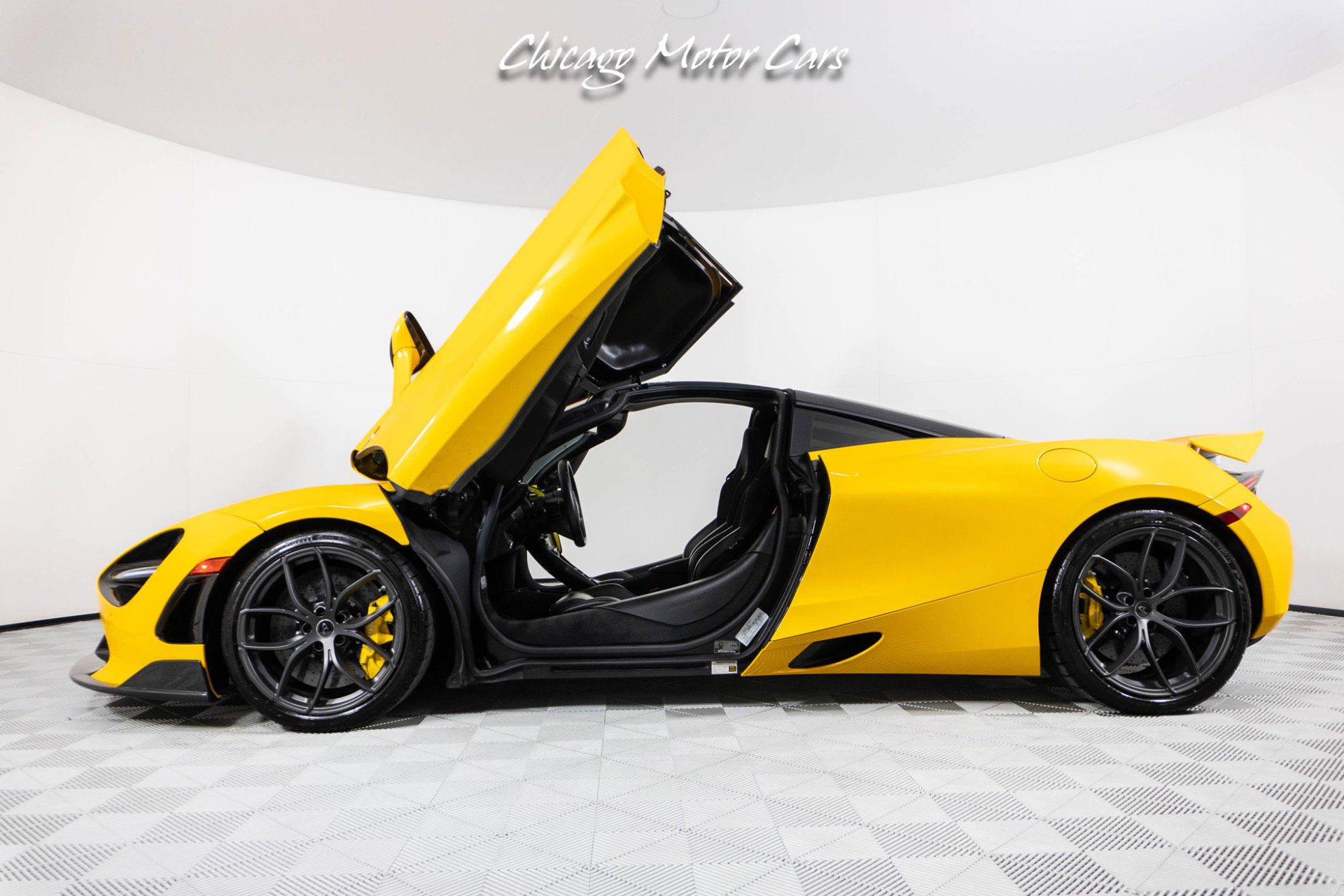 Used 2019 McLaren 720S image 53