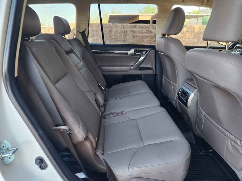 Used 2021 Lexus GX 460 Premium w/ Premium Package AWD/4WD image 73
