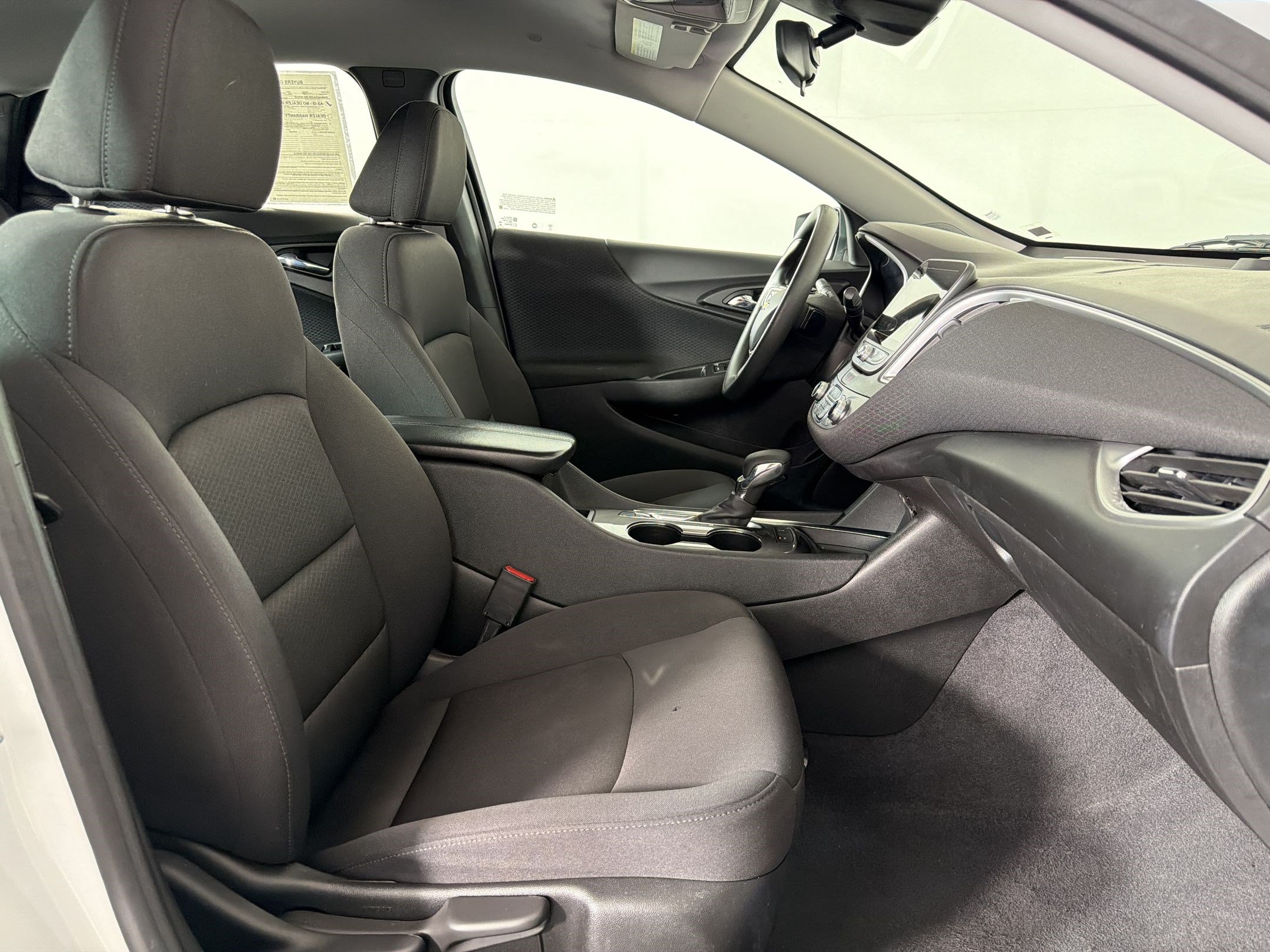 Used 2024 Chevrolet Malibu LT FWD image 20