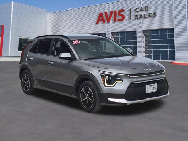Used 2025 Kia Niro LX FWD image 3