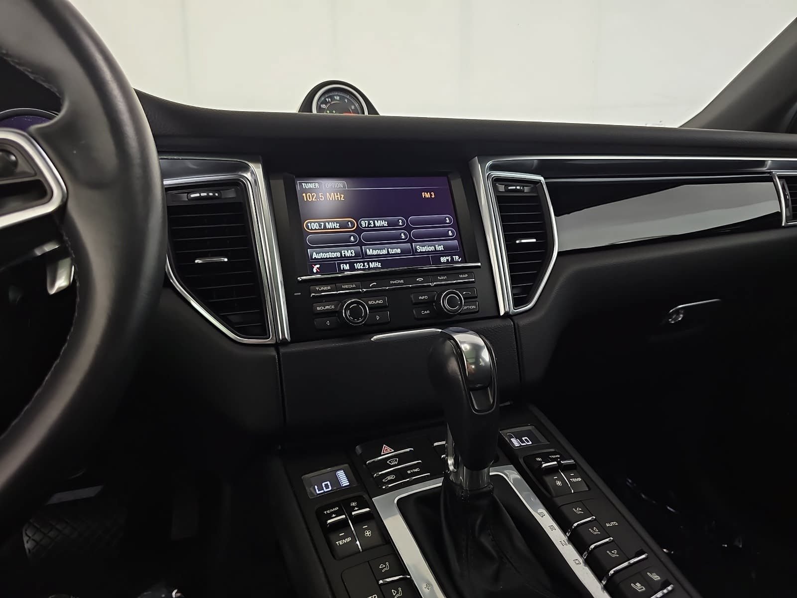 Used 2016 Porsche Macan S AWD/4WD image 20