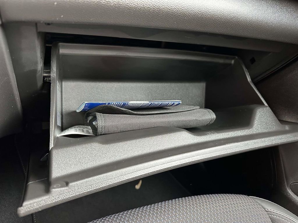 Used 2022 Buick Envision Preferred w/ Safety Package image 27