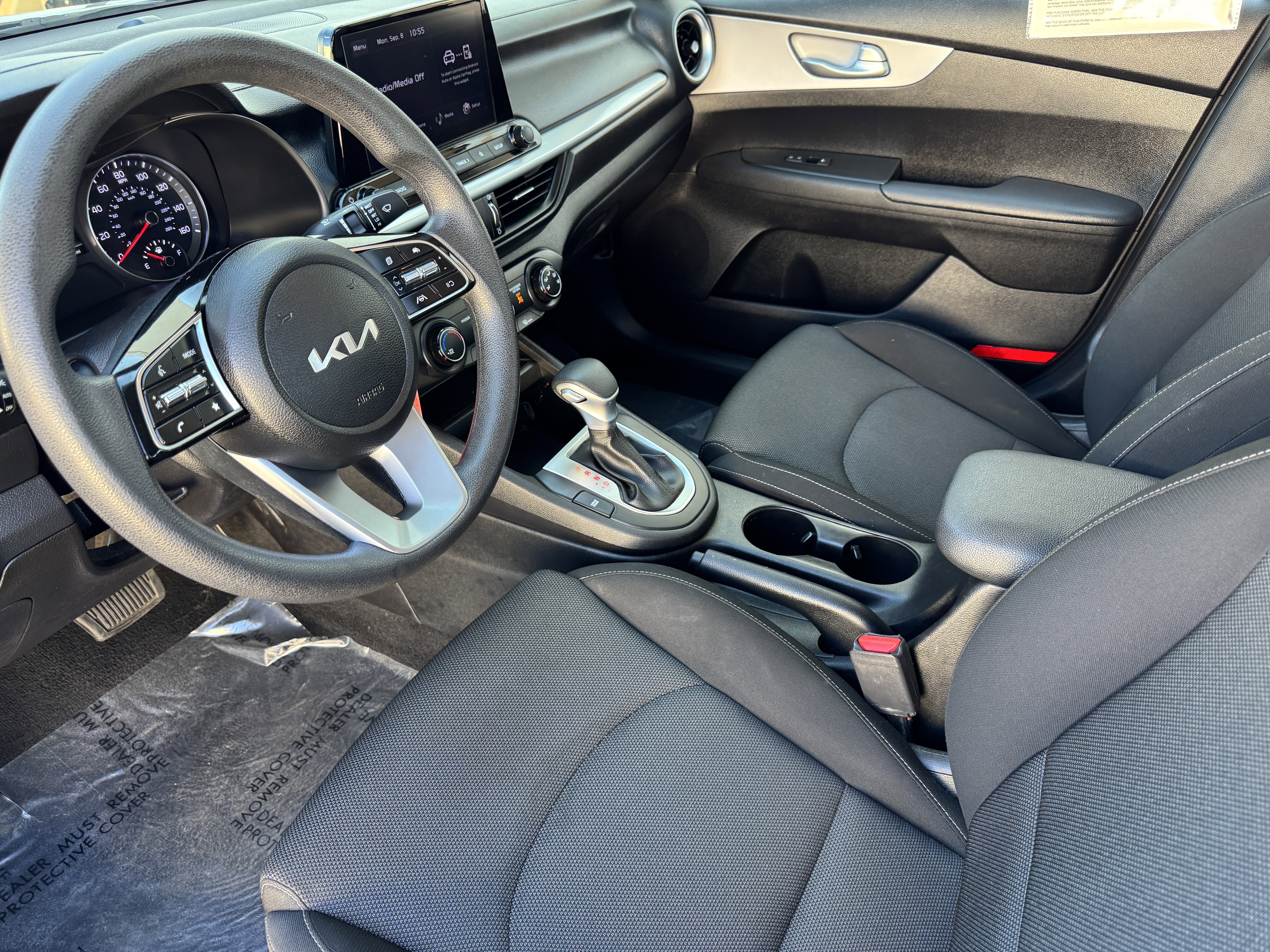 Used 2023 Kia Forte LXS FWD image 8