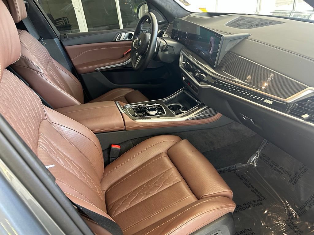 Used 2026 BMW X7 M60i AWD/4WD image 27